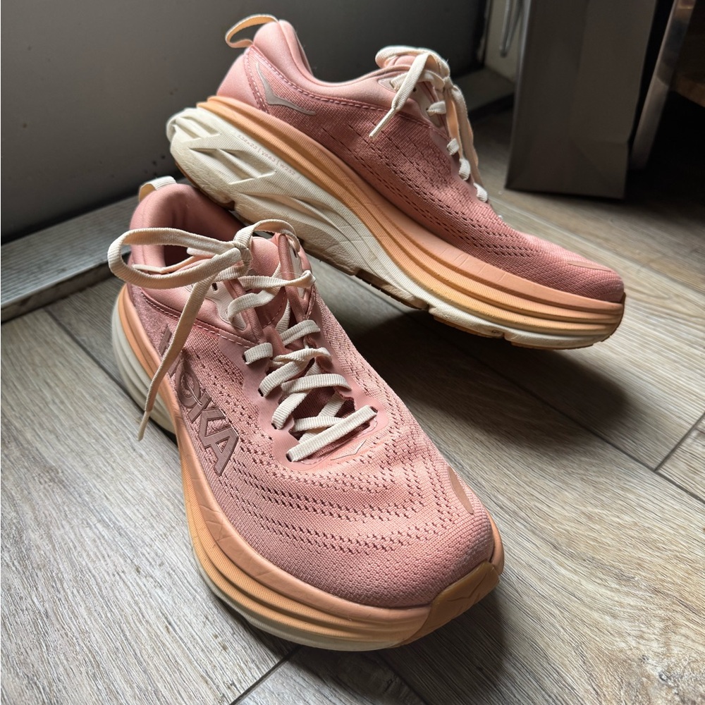 Size 8 Women’s Bondi 8 Hokas